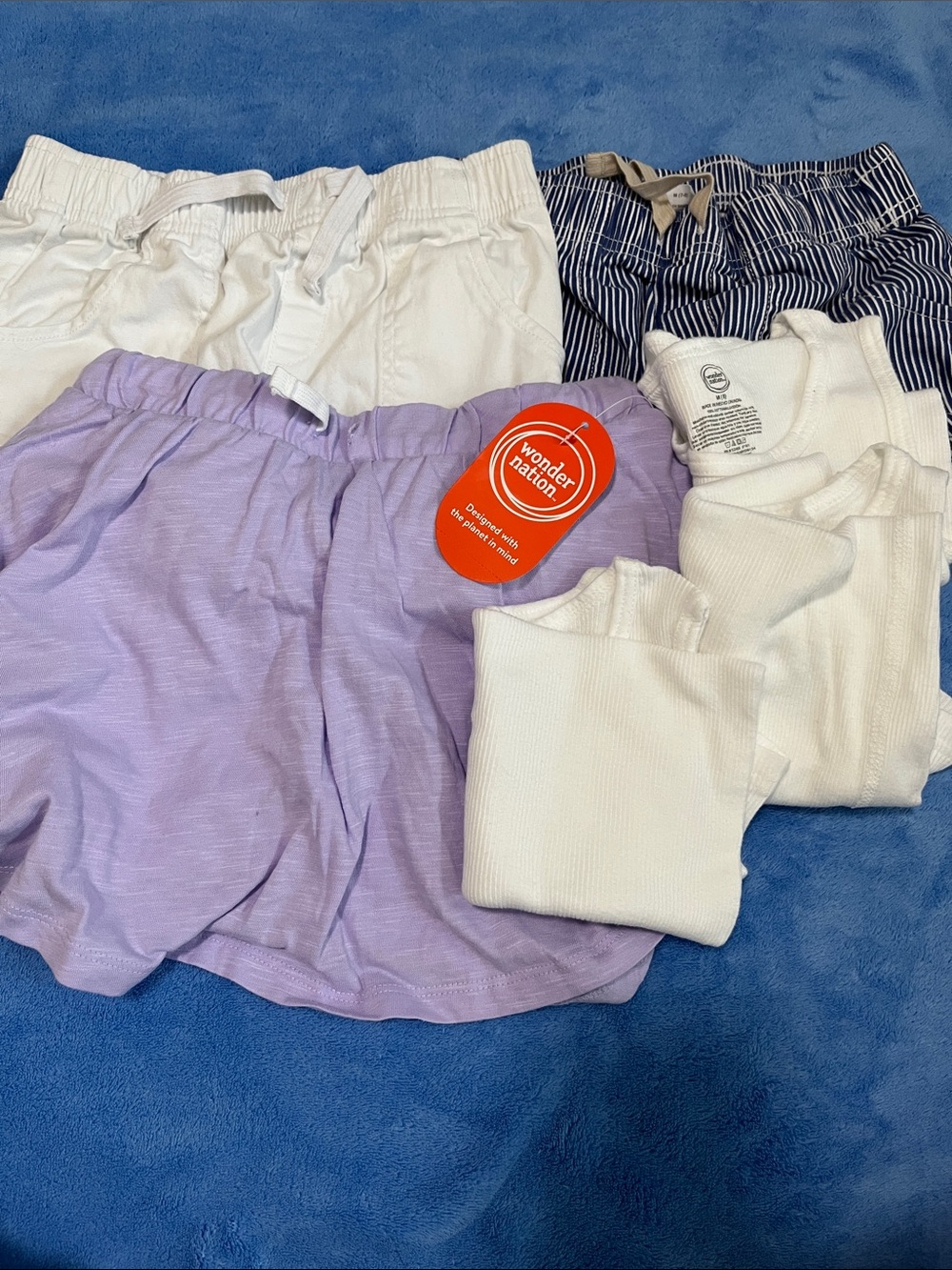 🔥Kids (M) Bundle! (6)🔥